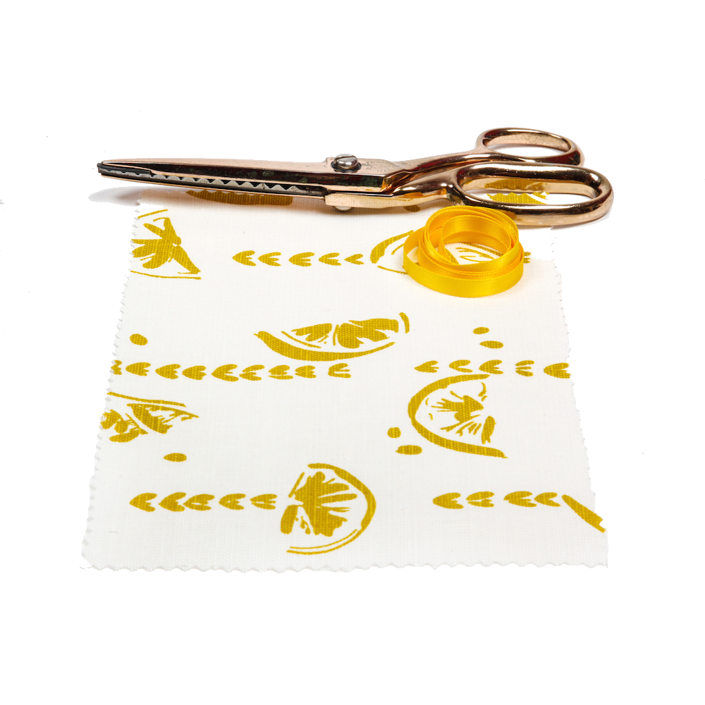 Fabric sample lemons linen 256 gsm 21 x 15cm